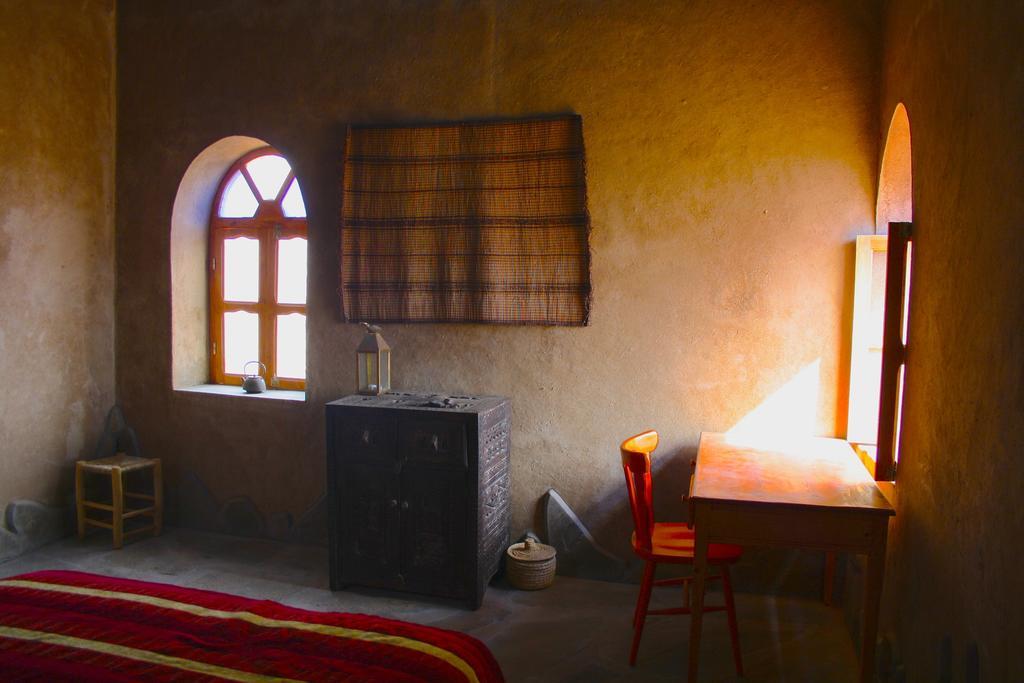Cafe Tissardmine Hotel Tisserdmine Room photo